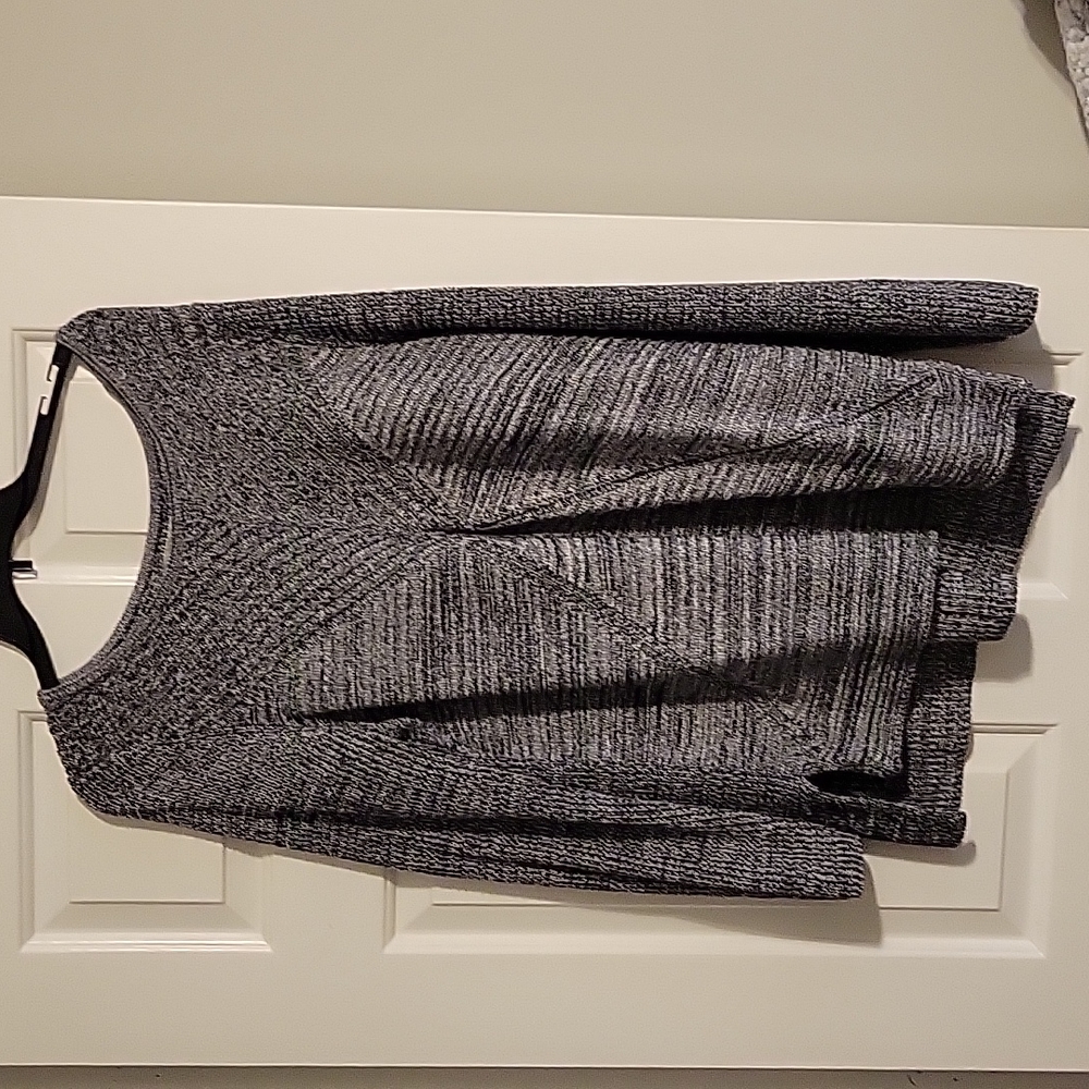 Grey tunic sweater